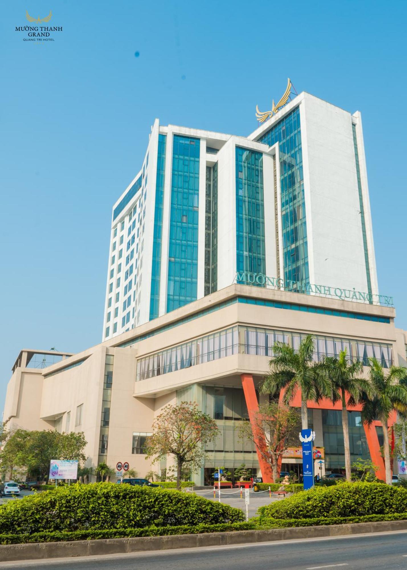 มวง ตานห์ ควง ตริ โฮเต็ล Hotel Quang Tri ภายนอก รูปภาพ