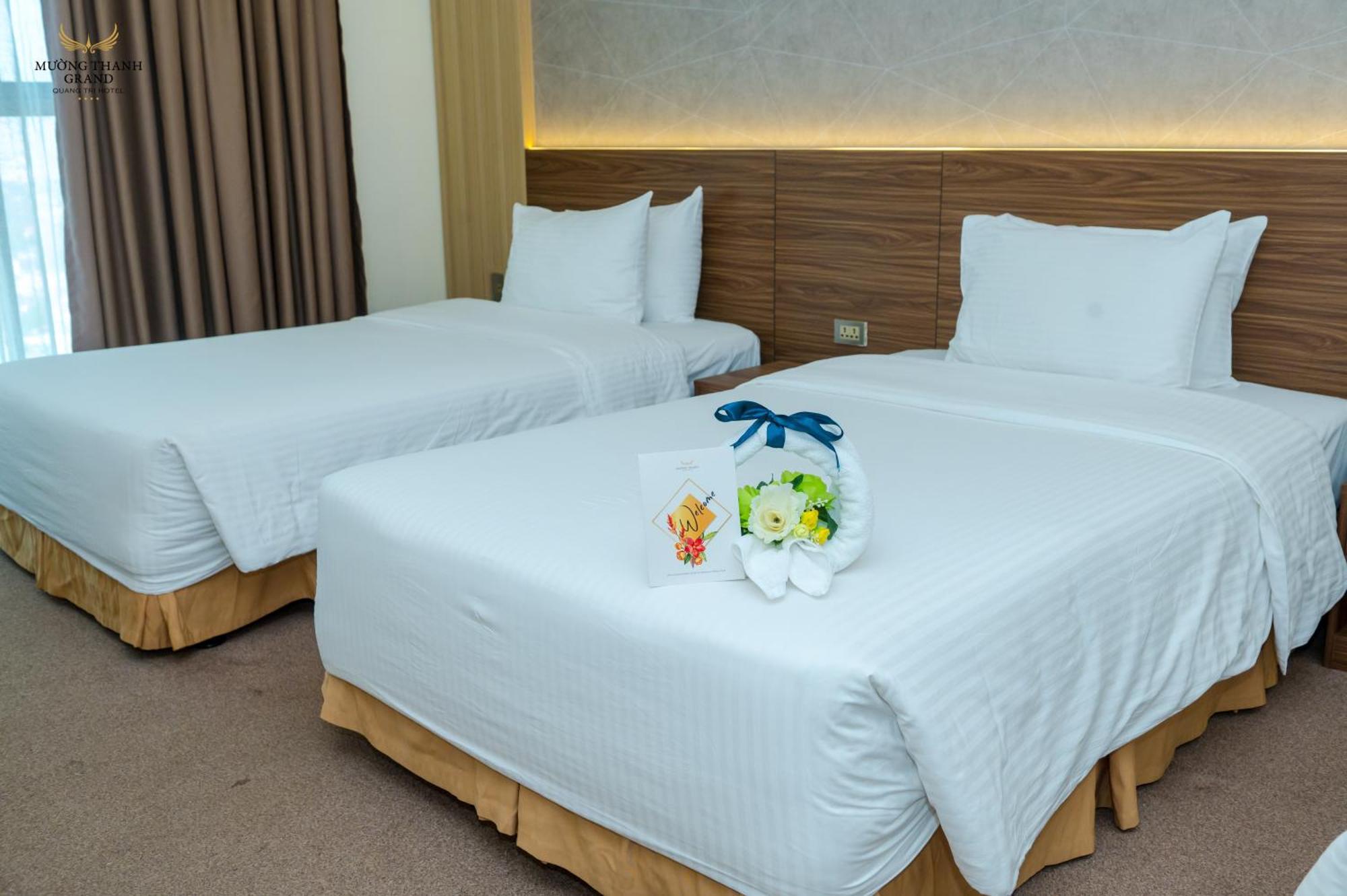 มวง ตานห์ ควง ตริ โฮเต็ล Hotel Quang Tri ภายนอก รูปภาพ